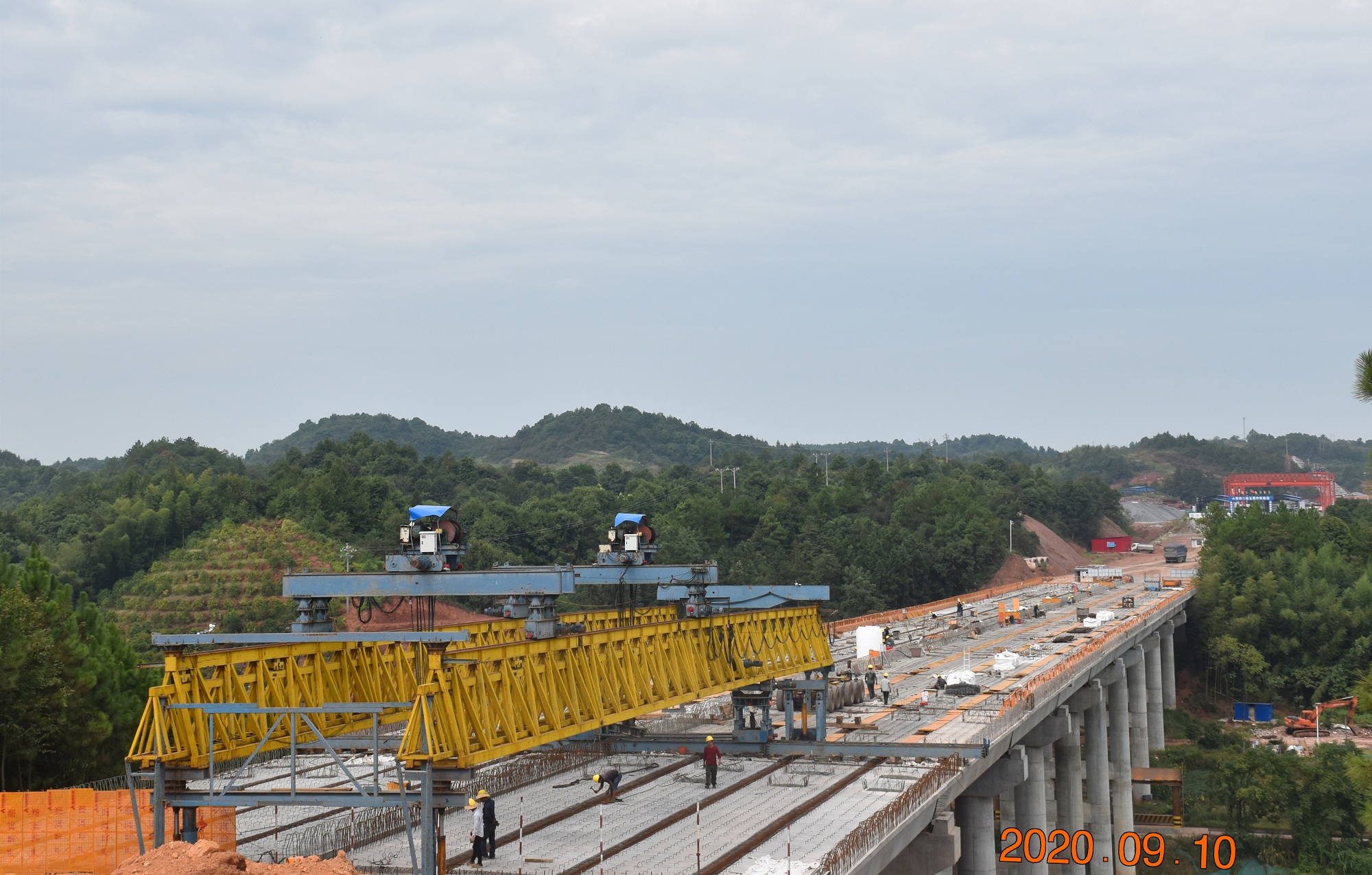 20200914959952.jpg 20200910 常祁二標首座橋梁架通 圖1_副本.jpg